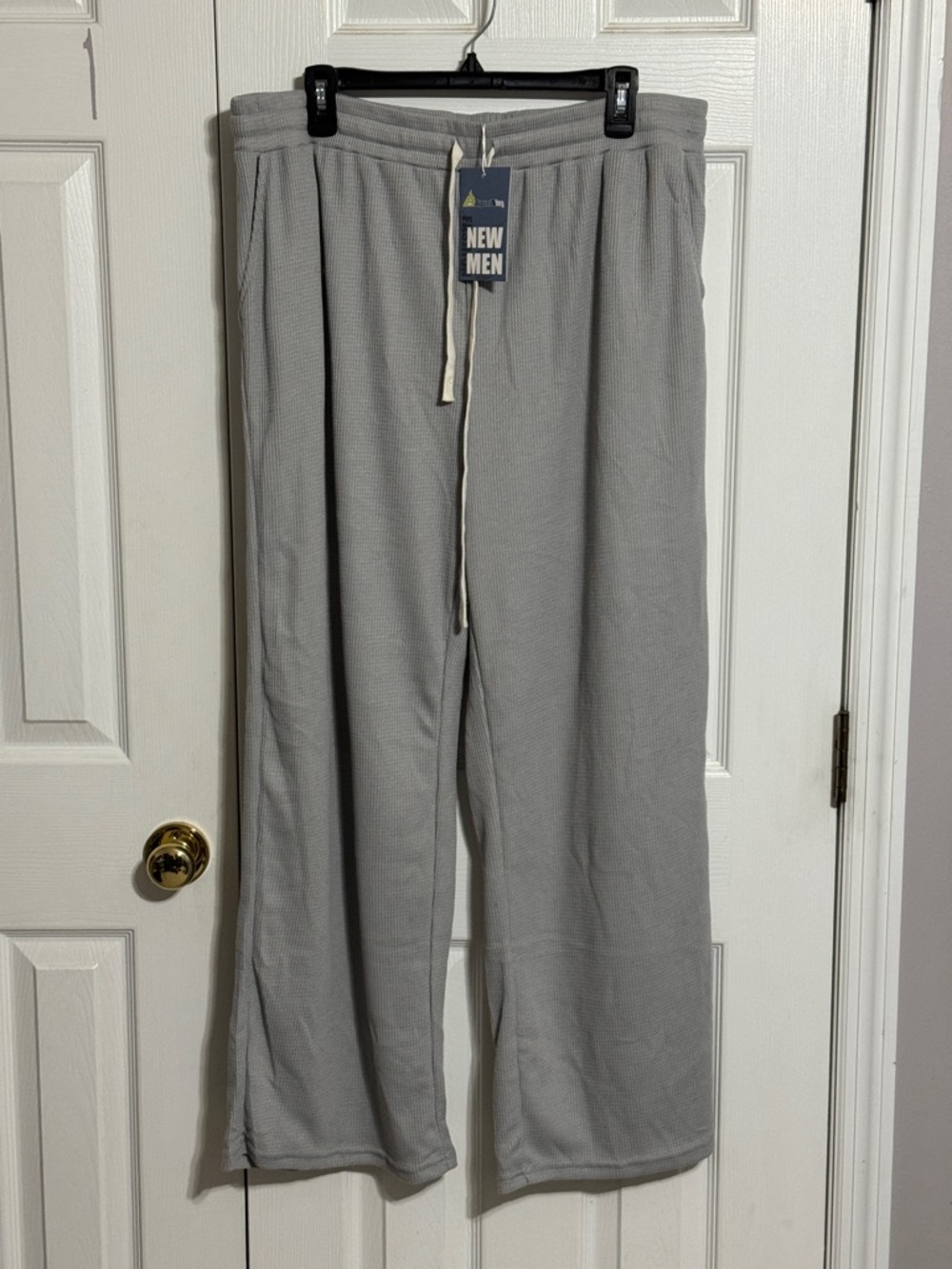 Men's Gray Waffle Knit Drawstring Joggers -